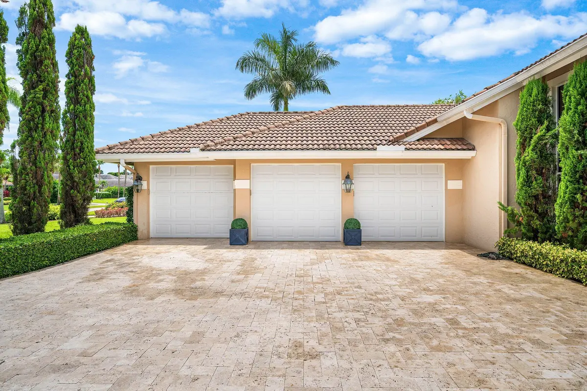 006-1697MayacooLakesBoulevard-WestPalmBe at 1697 Mayacoo Lakes Boulevard, West Palm Beach