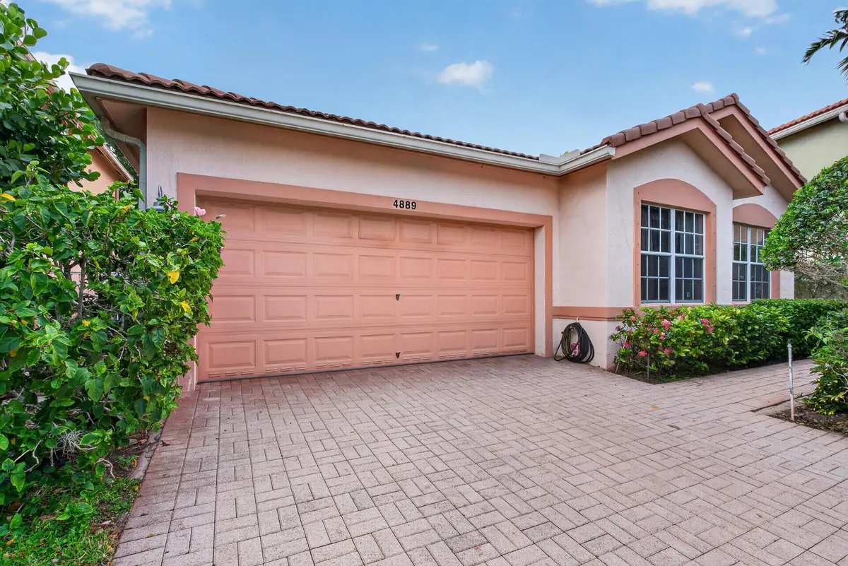 4889 N Classical Boulevard, Delray Beach, FL – photo 1