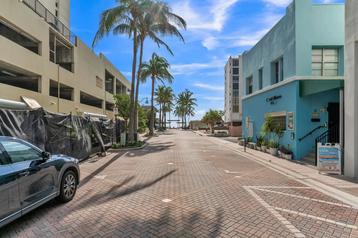 937898008ce0950c3266a221292390f0 at 324 Indiana Street 3, Hollywood