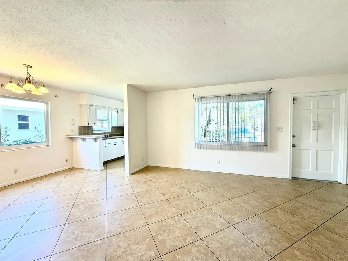 730880da-a334-4469-9cf1-233a461426e9 at 4731 NE 21st Terrace 2, Lighthouse Point