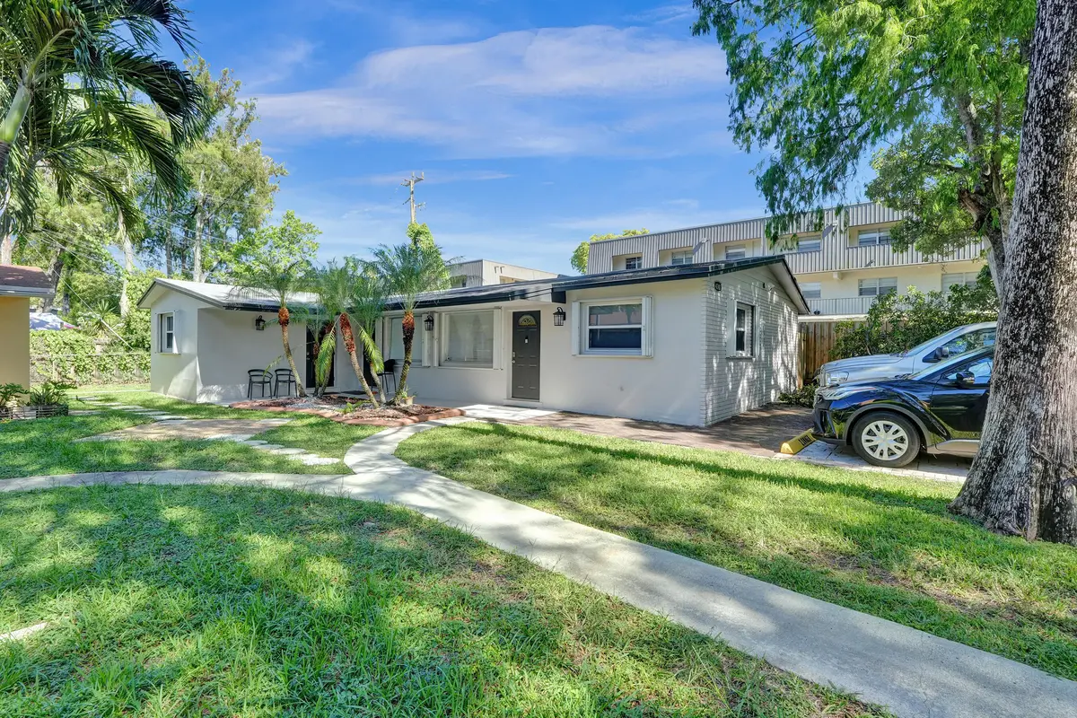 4240 NW 21st Avenue 2, Oakland Park, FL – photo 1