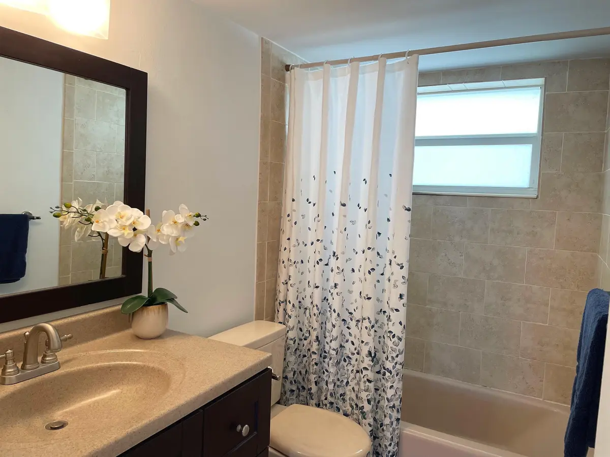 Master Bath at 37 Yacht Club Drive 303, North Palm Beach