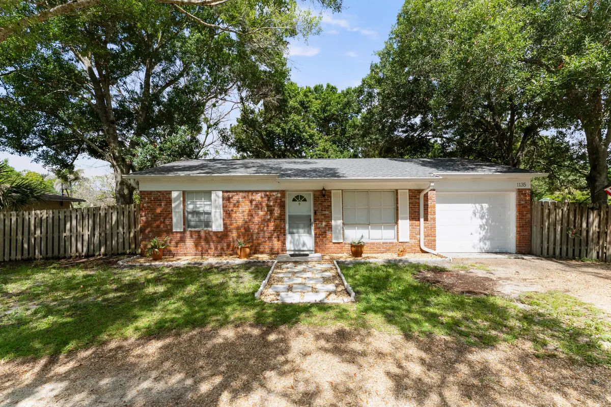_DSC5450 at 1135 38th Avenue, Vero Beach