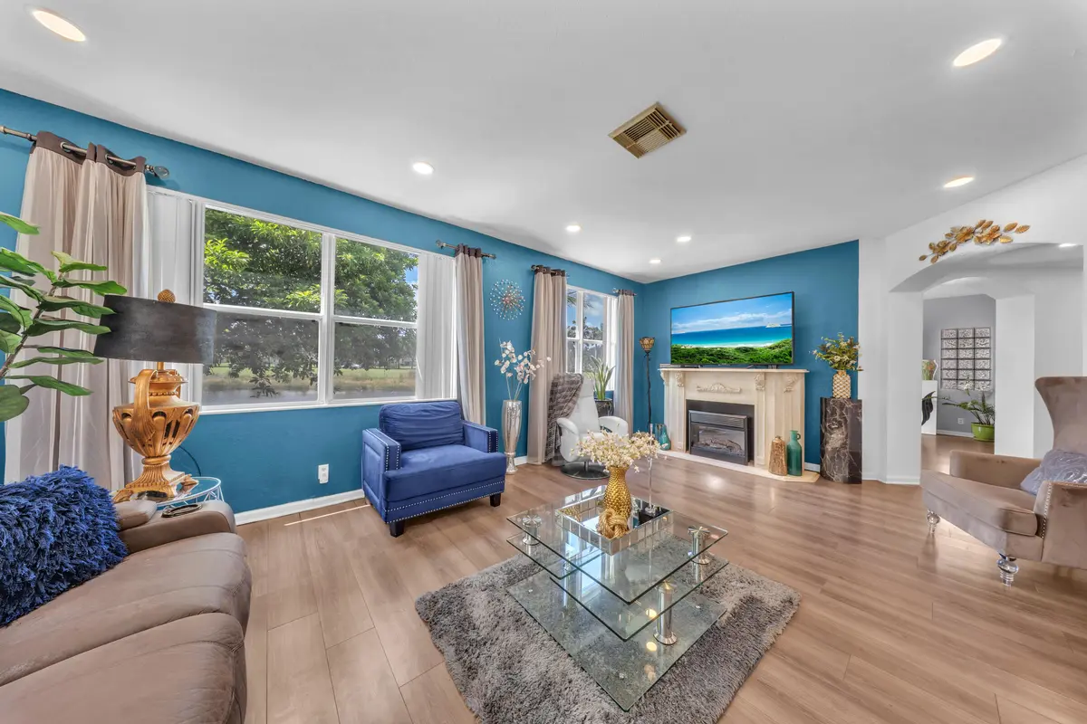 12-DSC1509 at 726 Gazetta Way, West Palm Beach