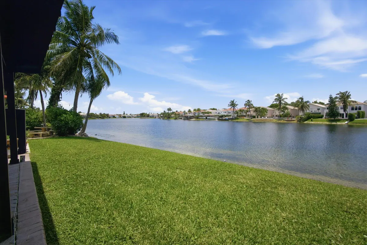 06-photo-16 at 11180 NW 73rd Street, Doral