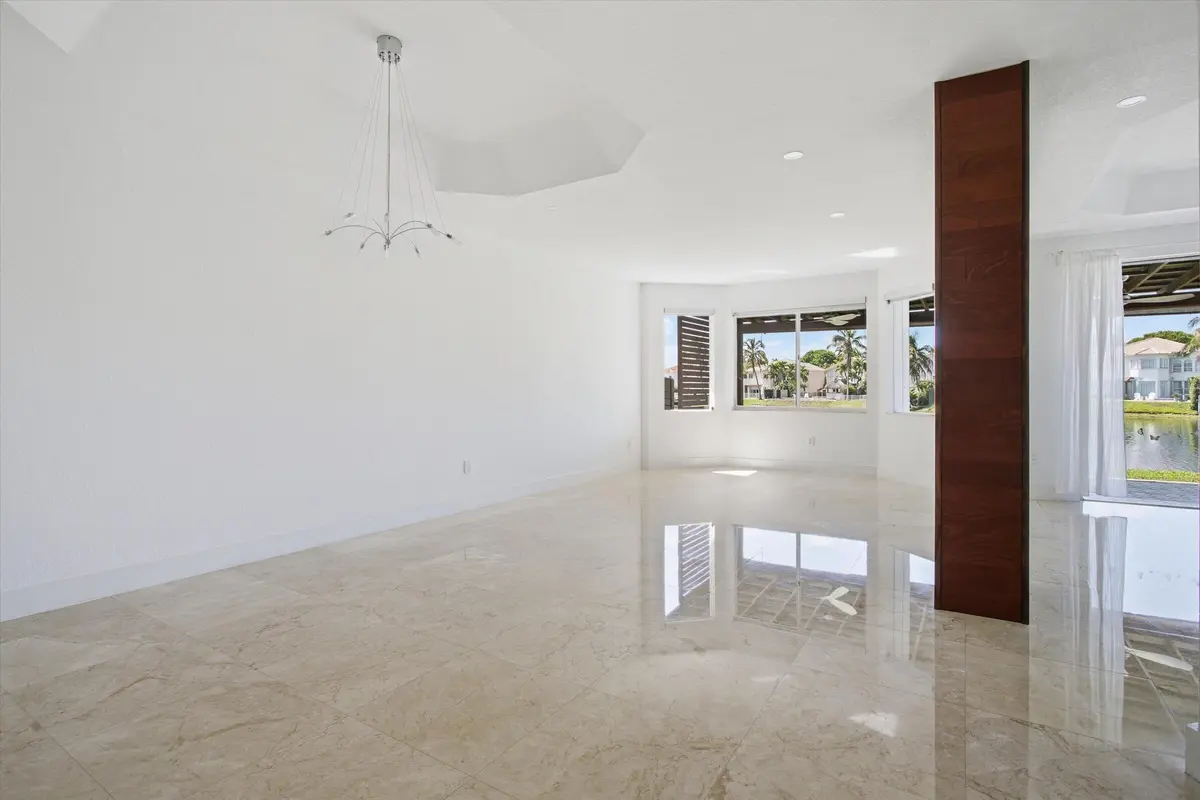 23-photo-24 at 11180 NW 73rd Street, Doral
