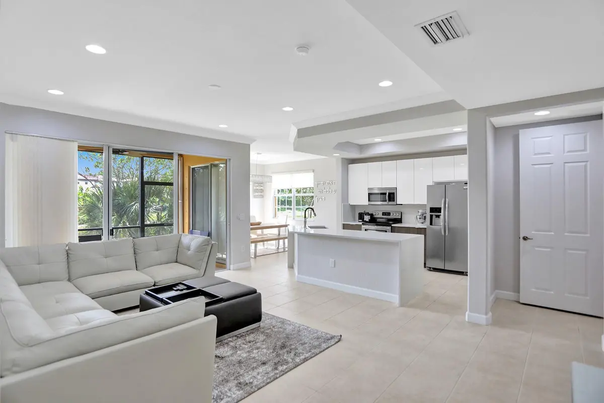 Photo 8 at 8246 NW 127th Lane 29-c, Parkland