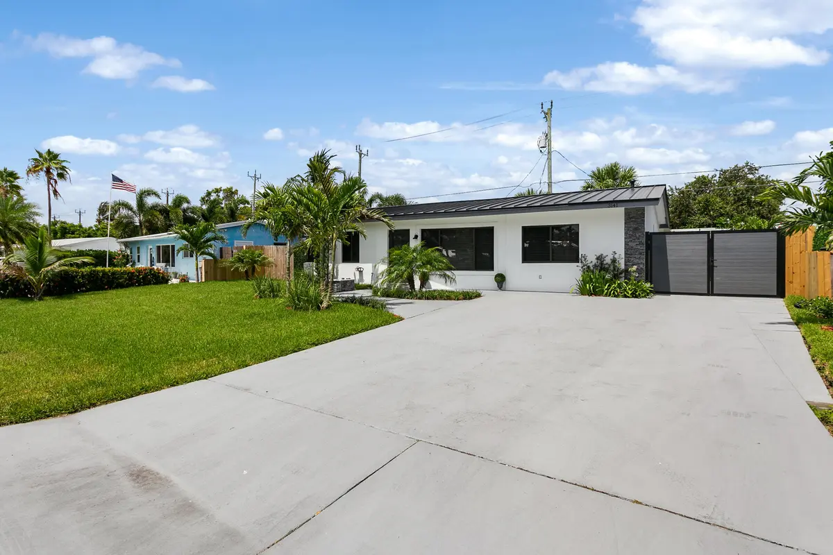 IMG_0492 at 3141 NE 14th Avenue, Pompano Beach