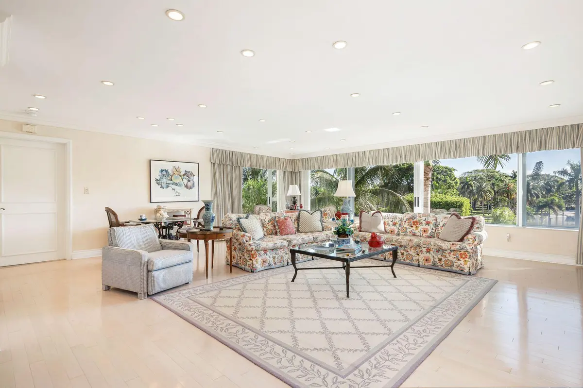 44 Cocoanut Row 227b, Palm Beach, FL – photo 4