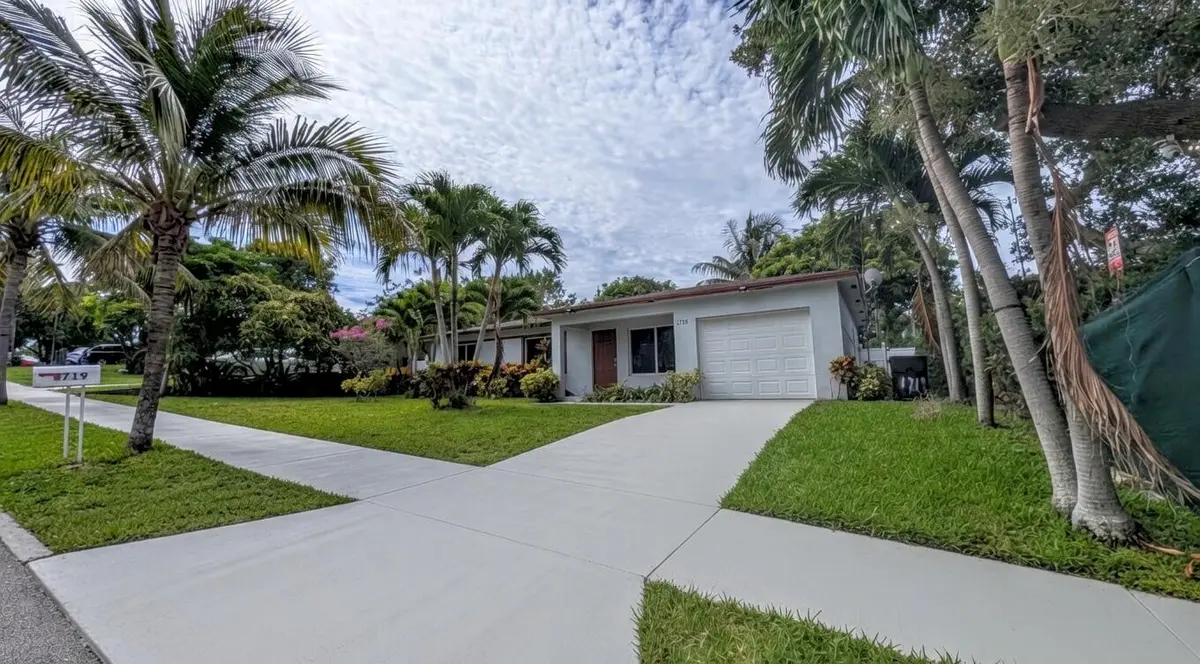 Exterior Front at 1719 15th Avenue, Lake Worth Beach