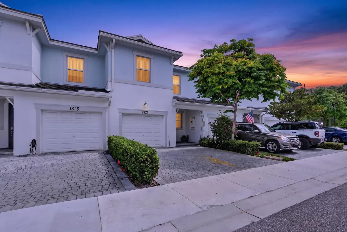 Evening View 1 at 1823 Sandpiper Pointe Place, Deerfield Beach