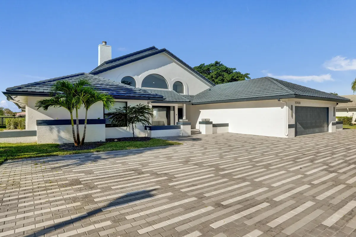 DSC09440 at 10818 River Glenn Drive, Boca Raton