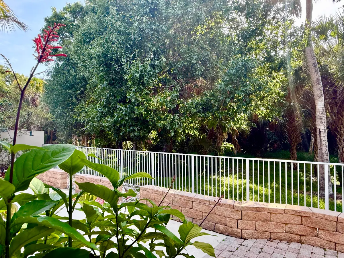 Patio Views to Preserve at 198 Hampton Circle, Jupiter