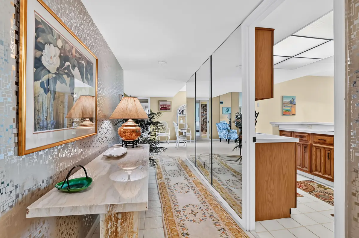 02 Entry 02 at 5188 Woodland Lakes Drive 332, Palm Beach Gardens