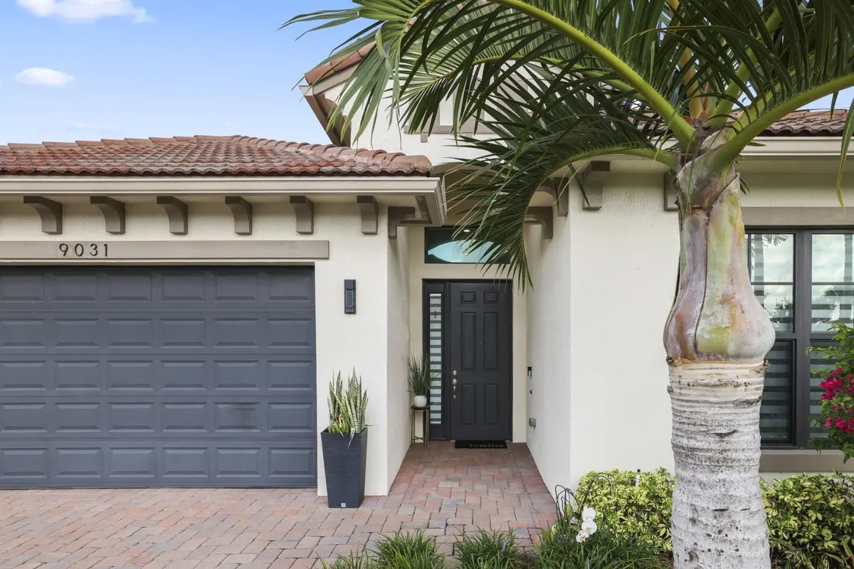 Entry at 9031 Leon Circle, Parkland
