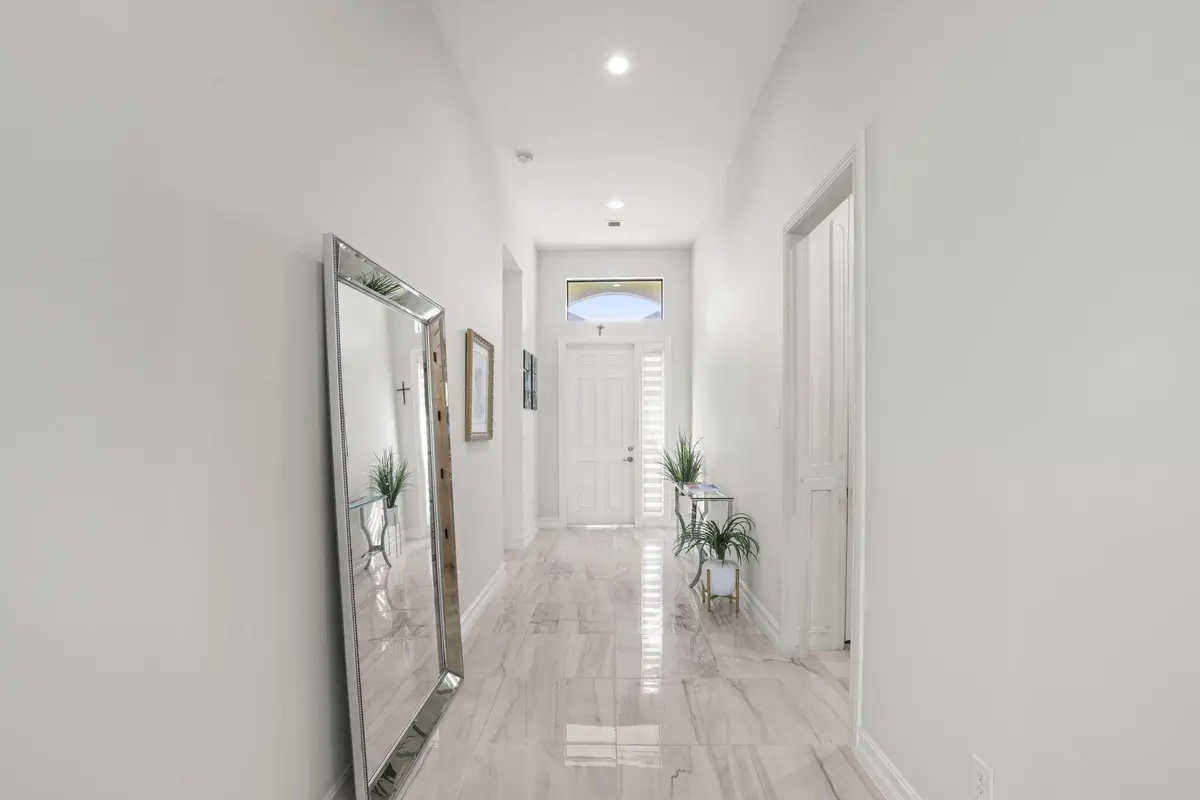 Foyer at 9031 Leon Circle, Parkland