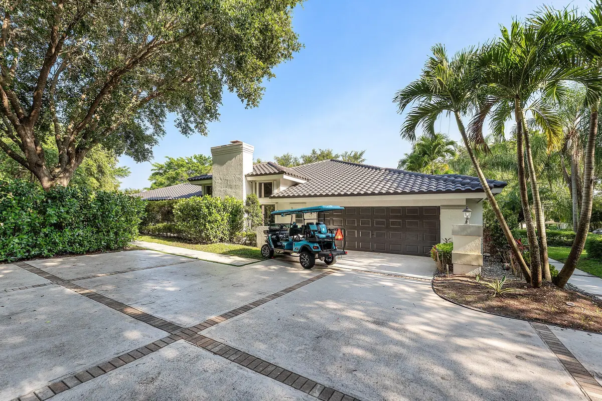 004-7210 at 7210 W Cypresshead Drive, Parkland