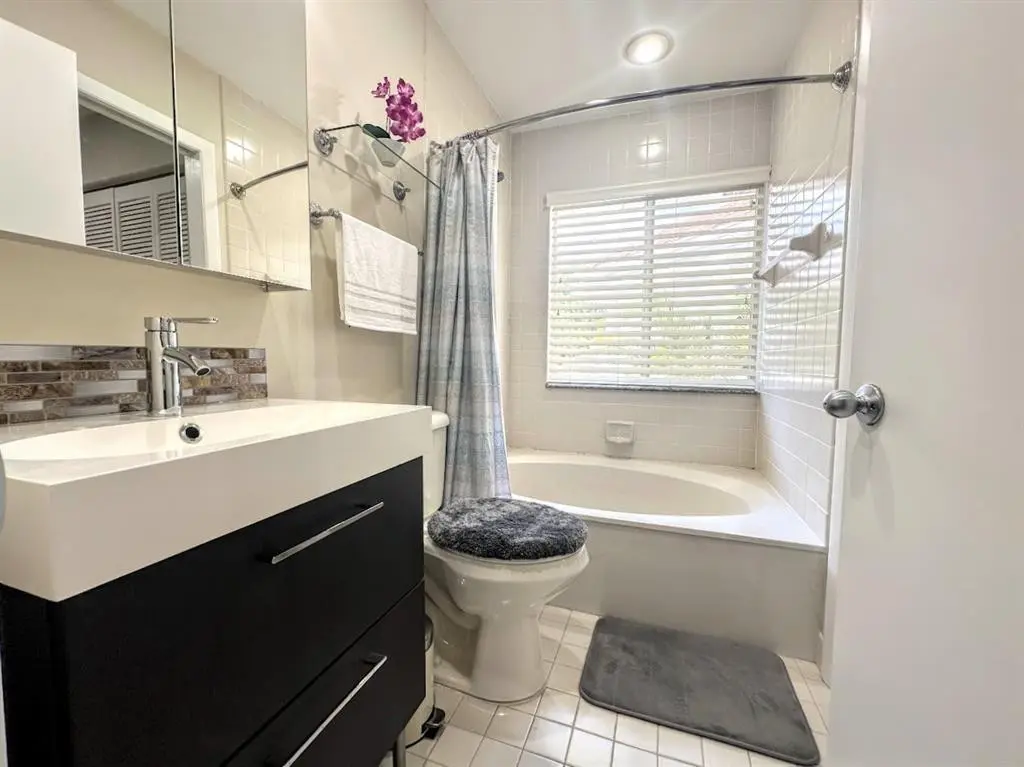 Photo 6 at 9202 NW 9th Court, Plantation