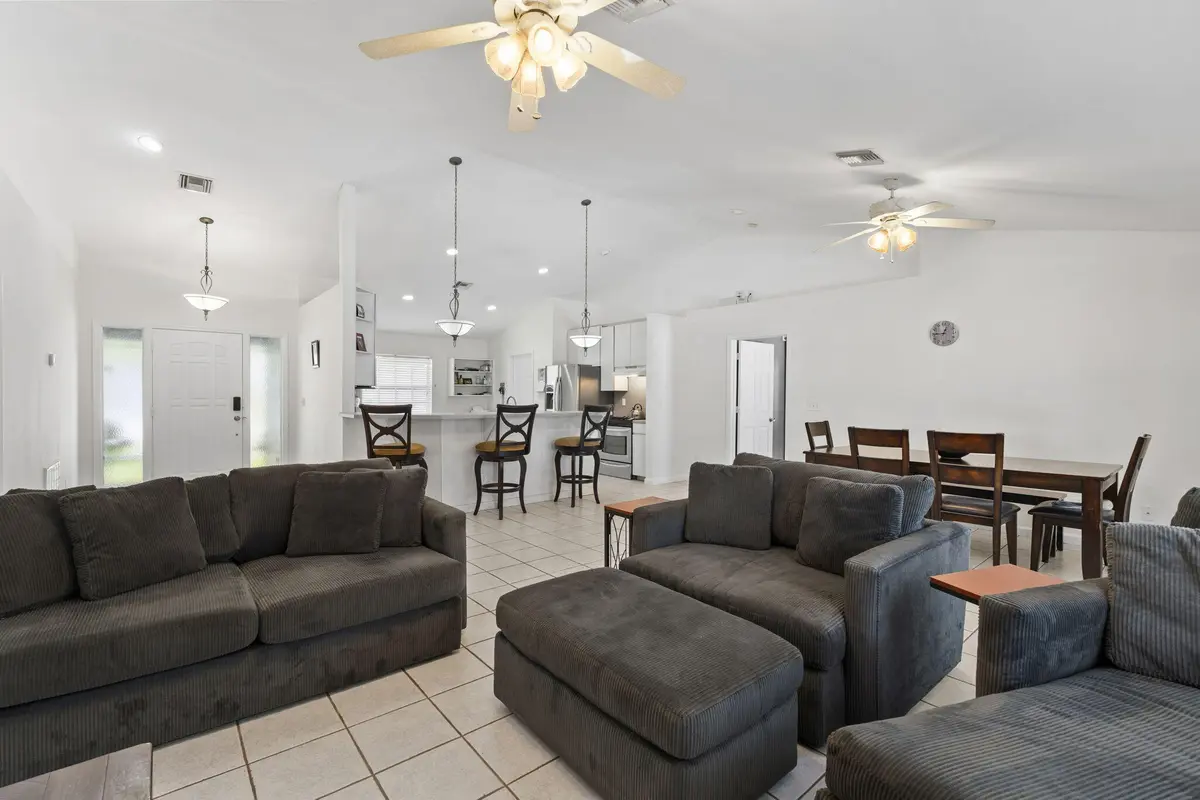 13-web-or-mls-DSC04851 at 620 39th Court, Vero Beach