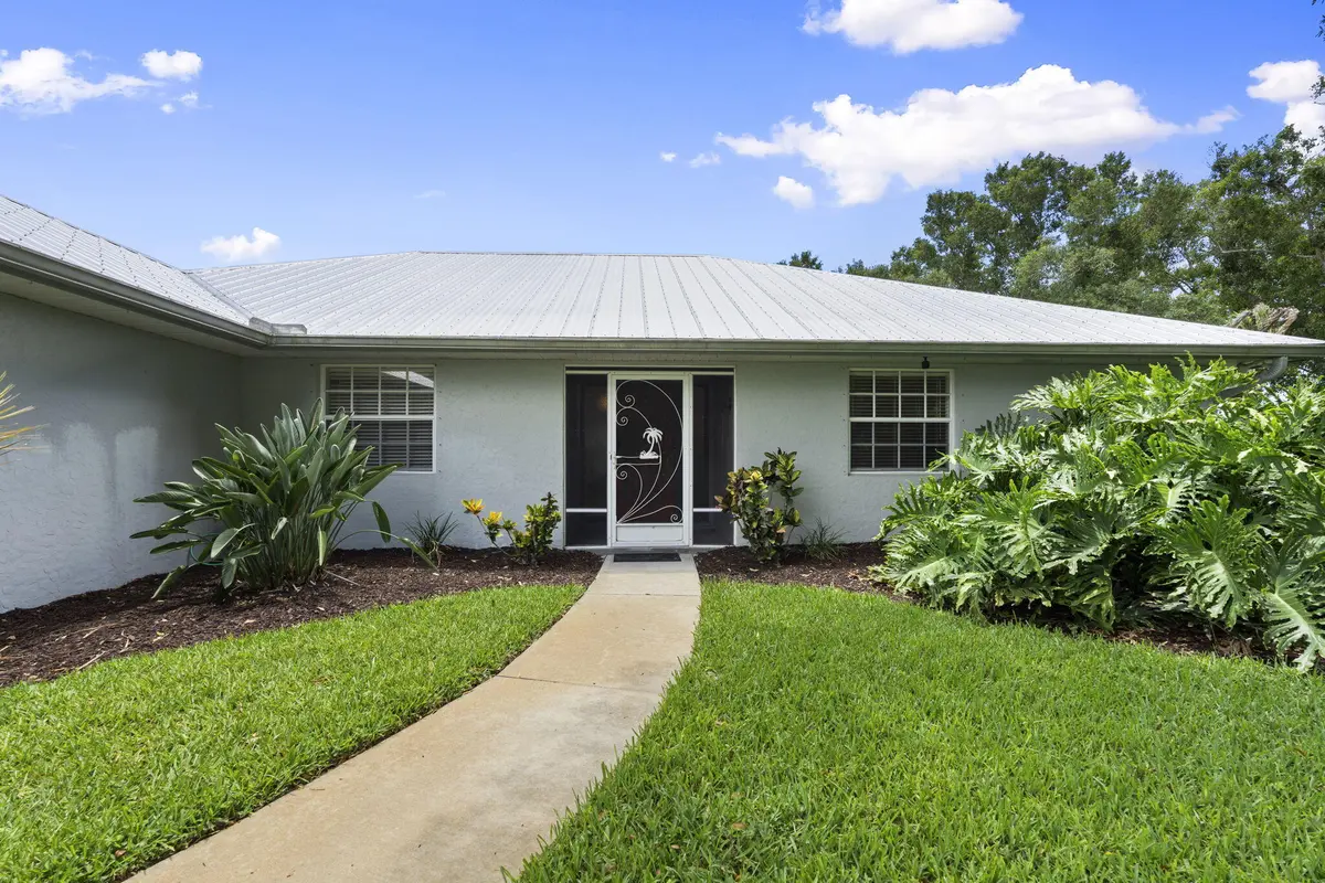 29-web-or-mls-DSC04977 at 620 39th Court, Vero Beach