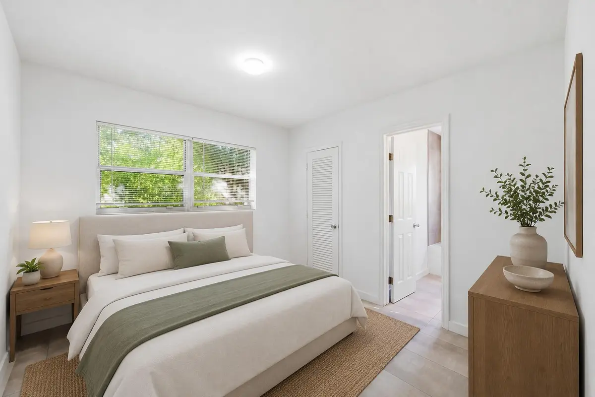 Virtually staged at 629 NE 36th Street, Oakland Park