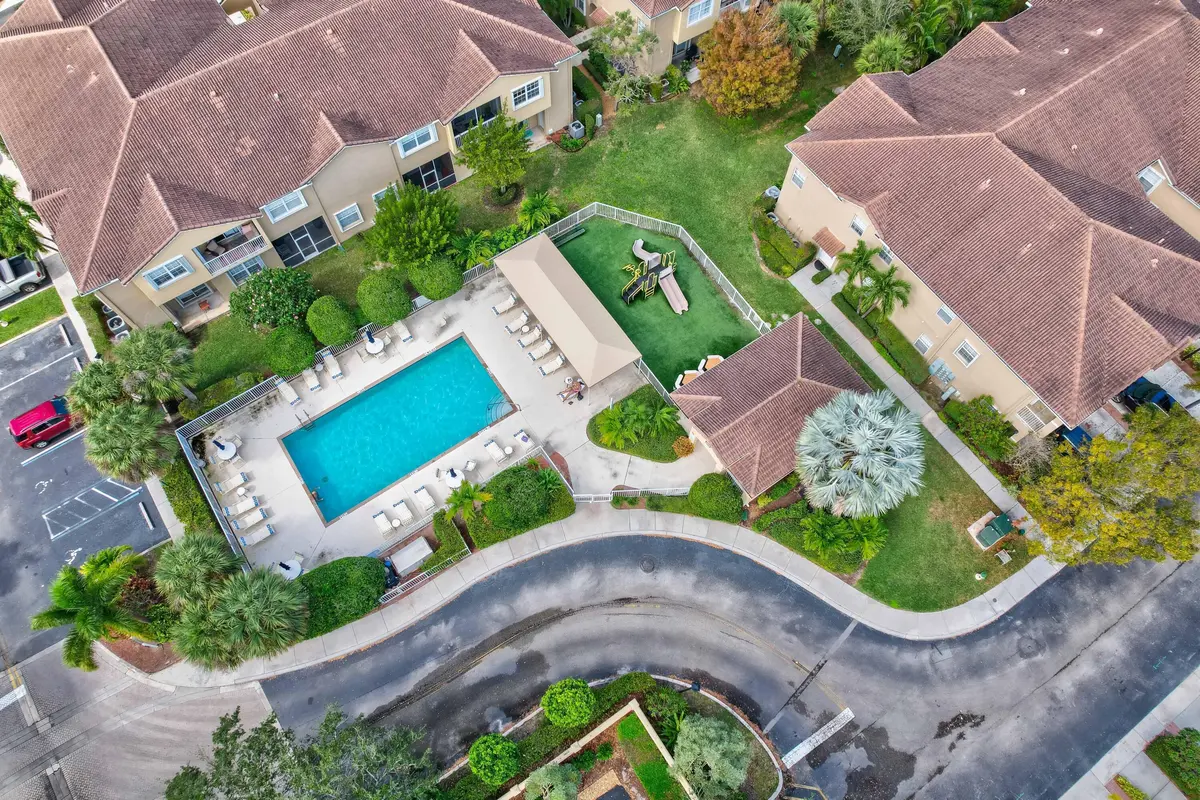 18_dji_0091_2_3_4_5 at 115 Lighthouse Circle B, Tequesta