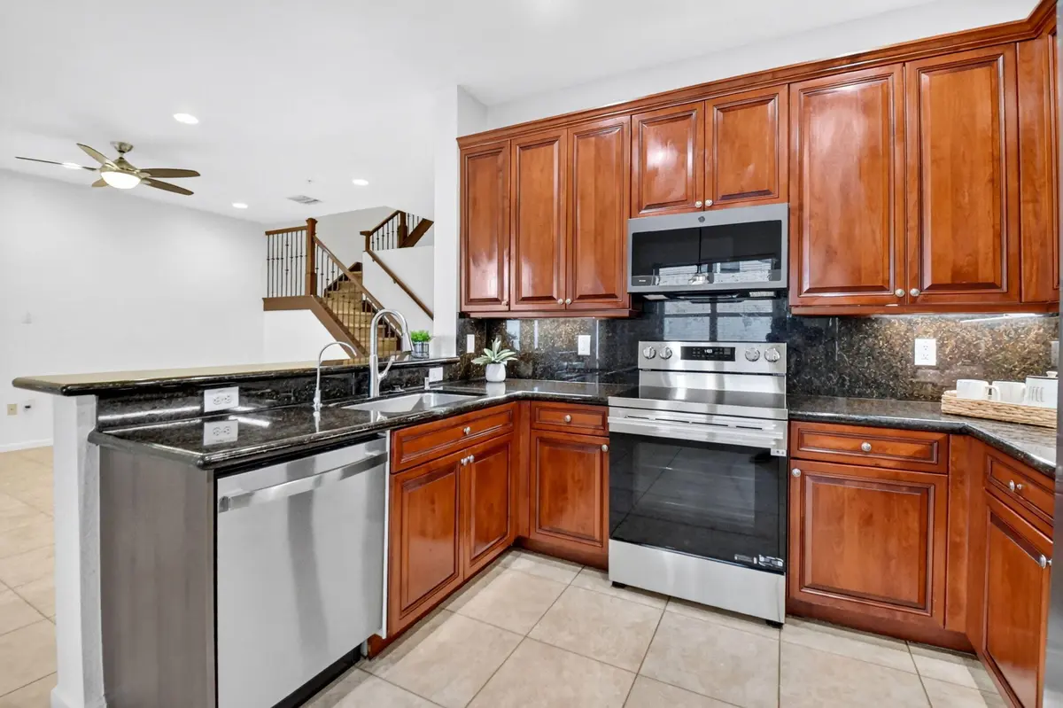 7662 SPATTERDOCK DR. at 7662 Spatterdock Drive, Boynton Beach
