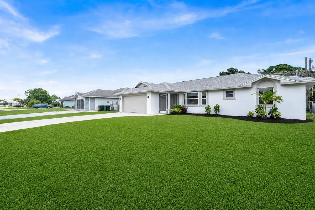 Front at 3520 SE Hyde Circle, Port St. Lucie