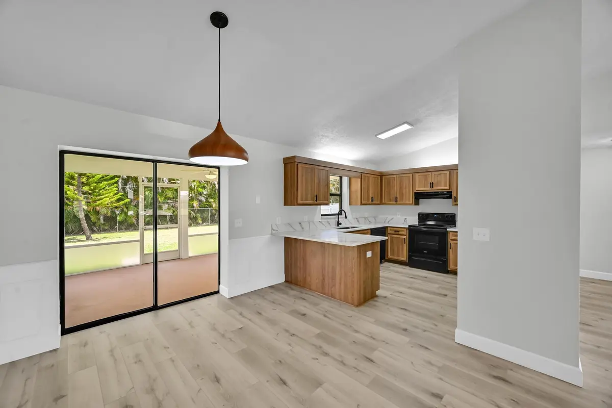 Kitchen at 3520 SE Hyde Circle, Port St. Lucie