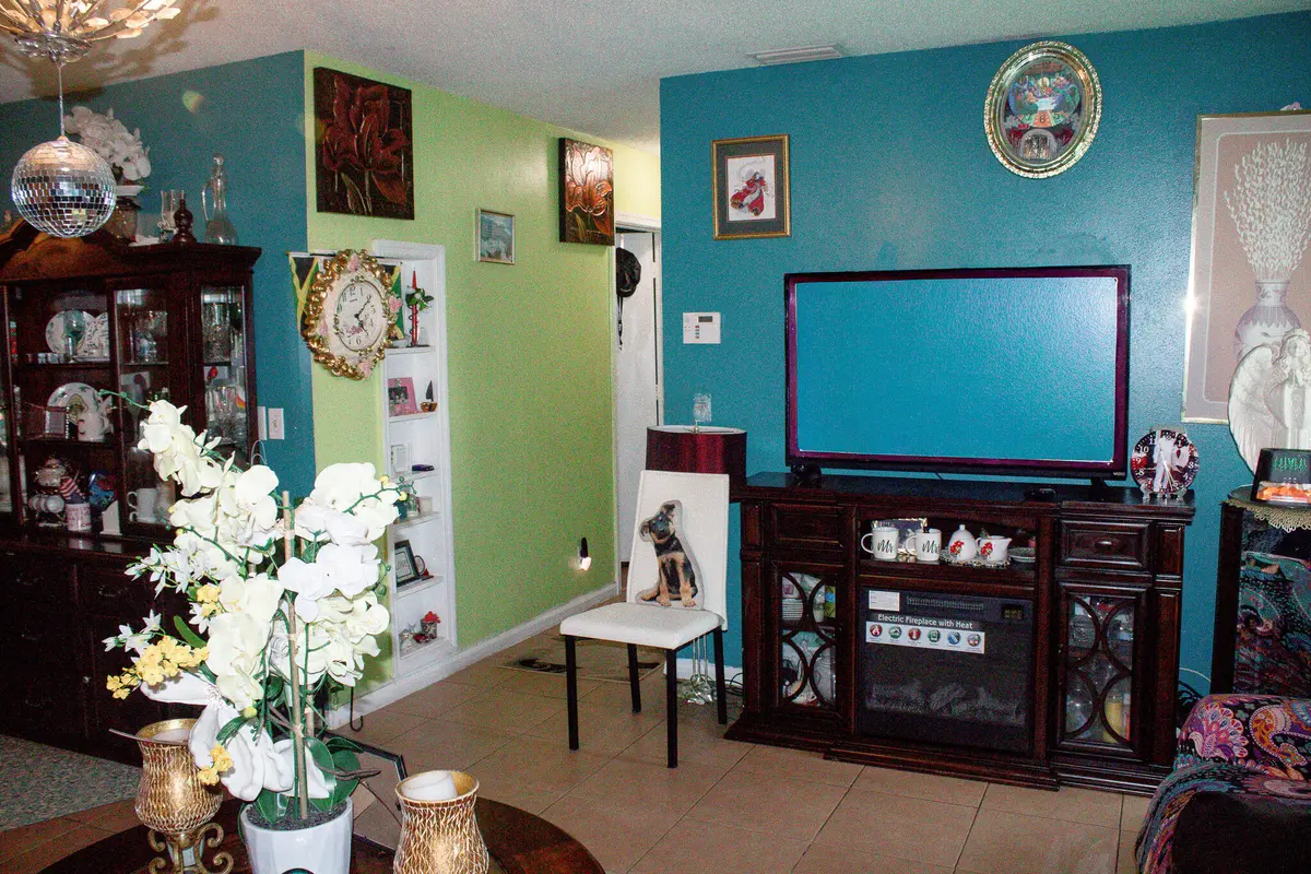 Livingroom at 6165 Fair Green Road, West Palm Beach