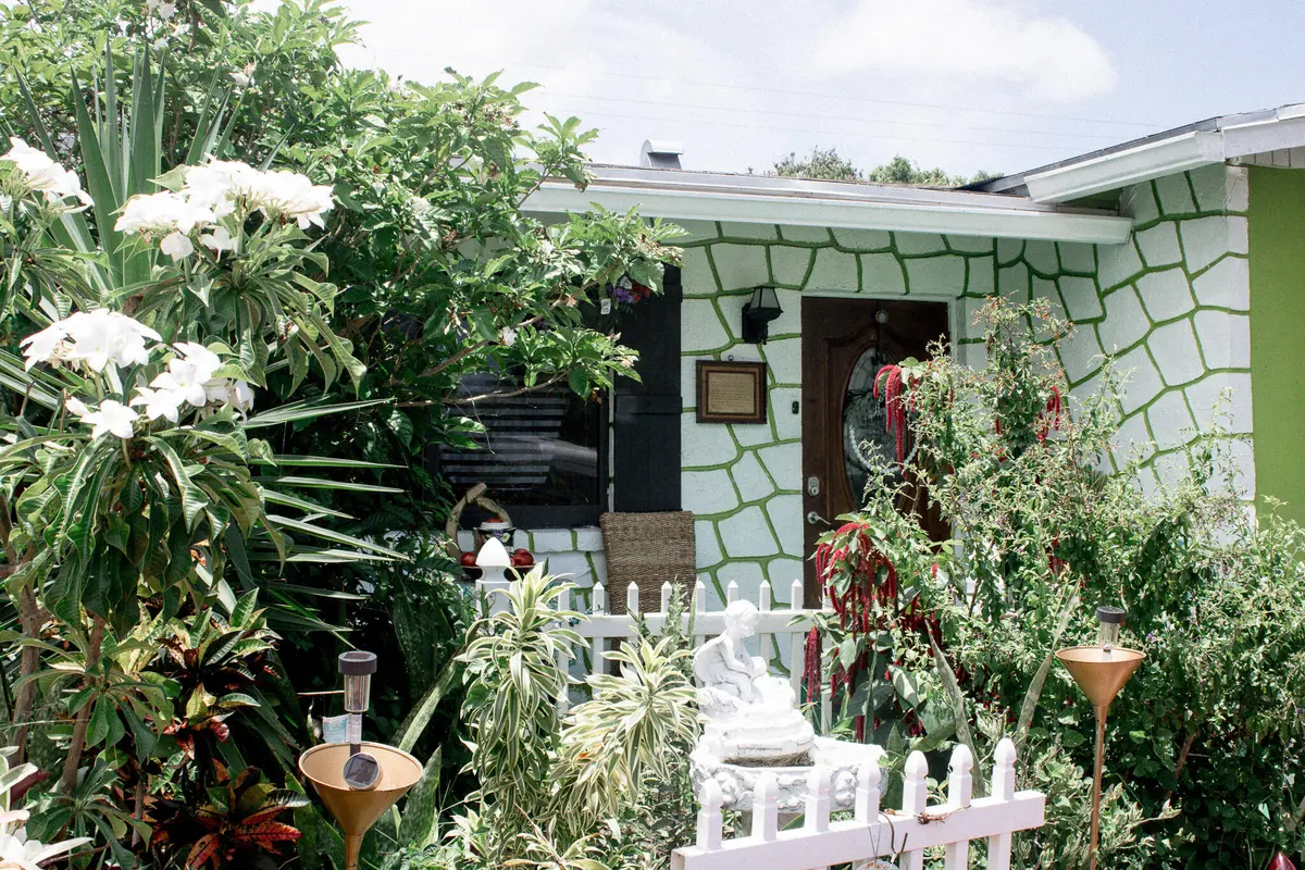Front Porch at 6165 Fair Green Road, West Palm Beach