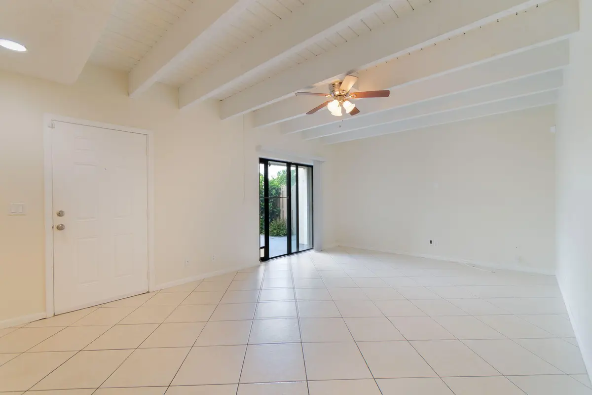 7-web-or-mls-DSC01128-Enhanced-NR at 1530 Shaker Circle, Wellington
