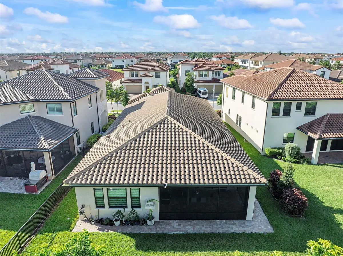 Photo 5 at 12245 N Baypoint Circle, Parkland
