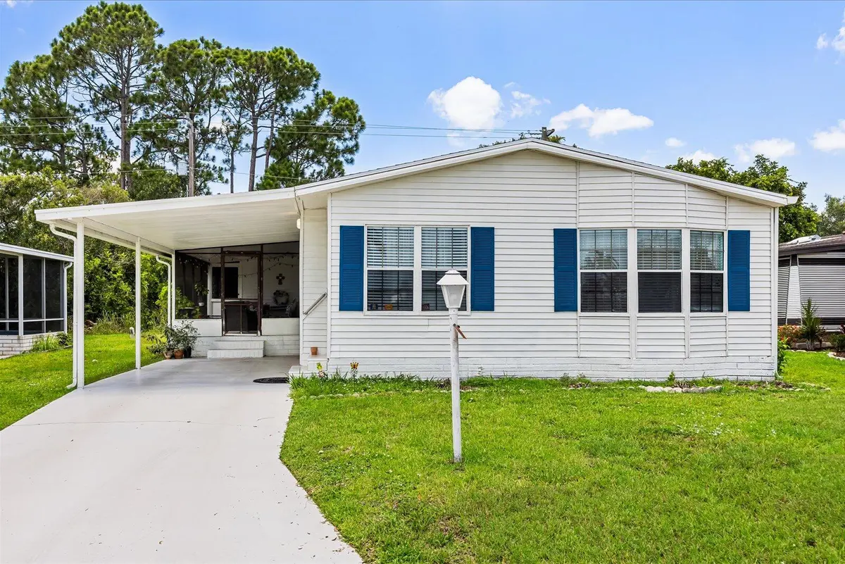 IMG_4160 at 202 Sandy Bottom Place A-09, Fort Pierce