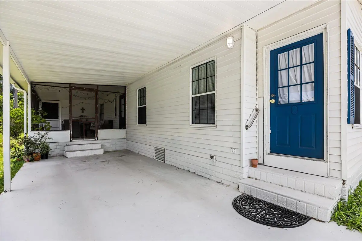 03-sand in-23 at 202 Sandy Bottom Place A-09, Fort Pierce