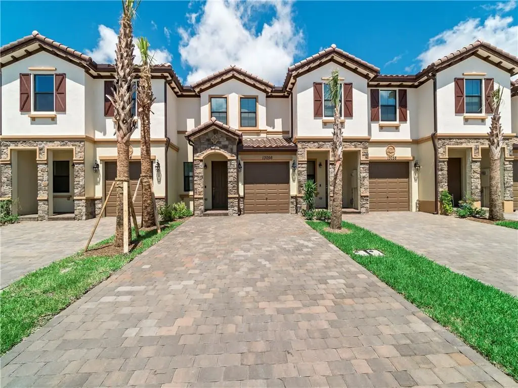 Photo 1 at 13056 Anthorne Lane 113, Boynton Beach