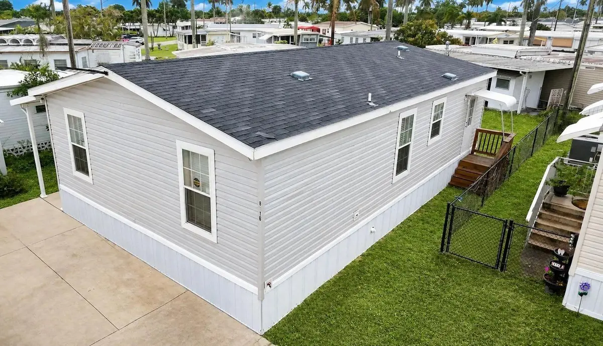 6a3739f9ddd981d80fe38a64 at 8516 SW 17th Court, Davie