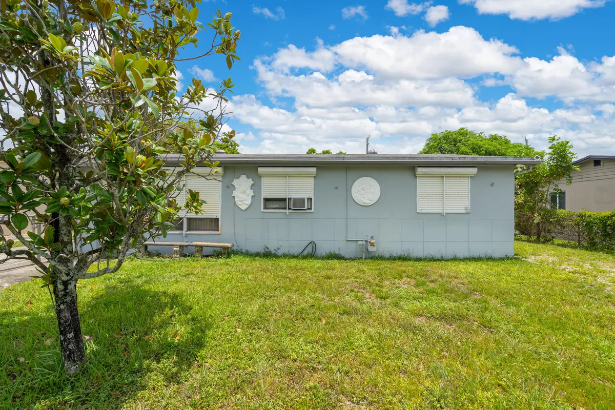 Front at 7831 NW 30th Street, Hollywood