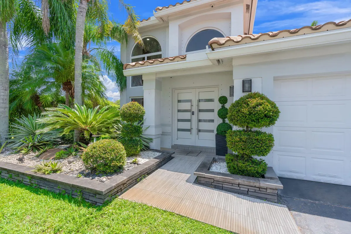 5-web-or-mls-52 Gables Blvd Weston, FL-1 at 52 Gables Boulevard, Weston