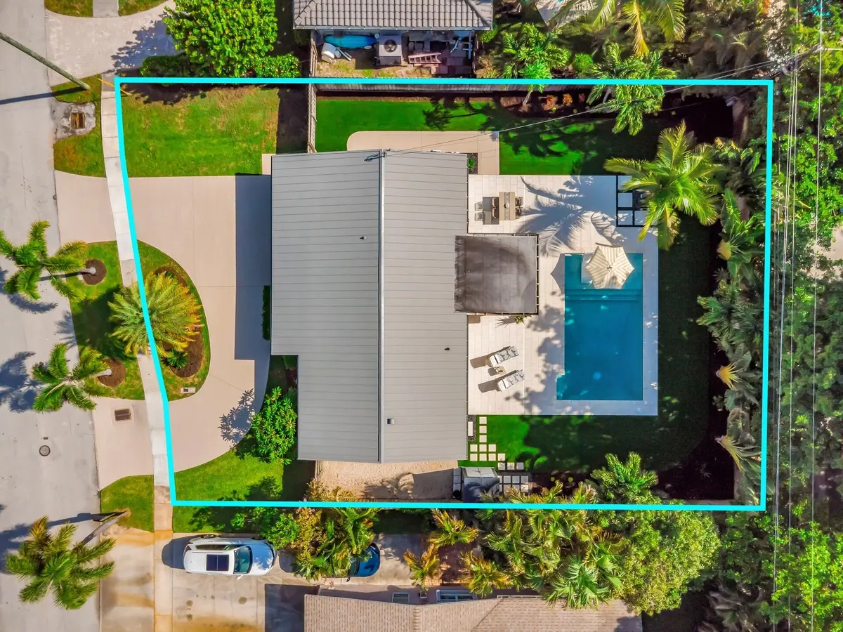 Outline_1920px at 300 SE 8th Avenue, Deerfield Beach