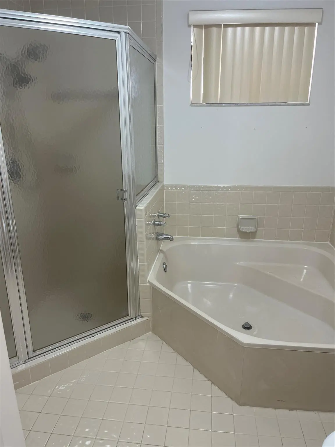 Master Bathroom at 13412 NW 5th Place, Plantation