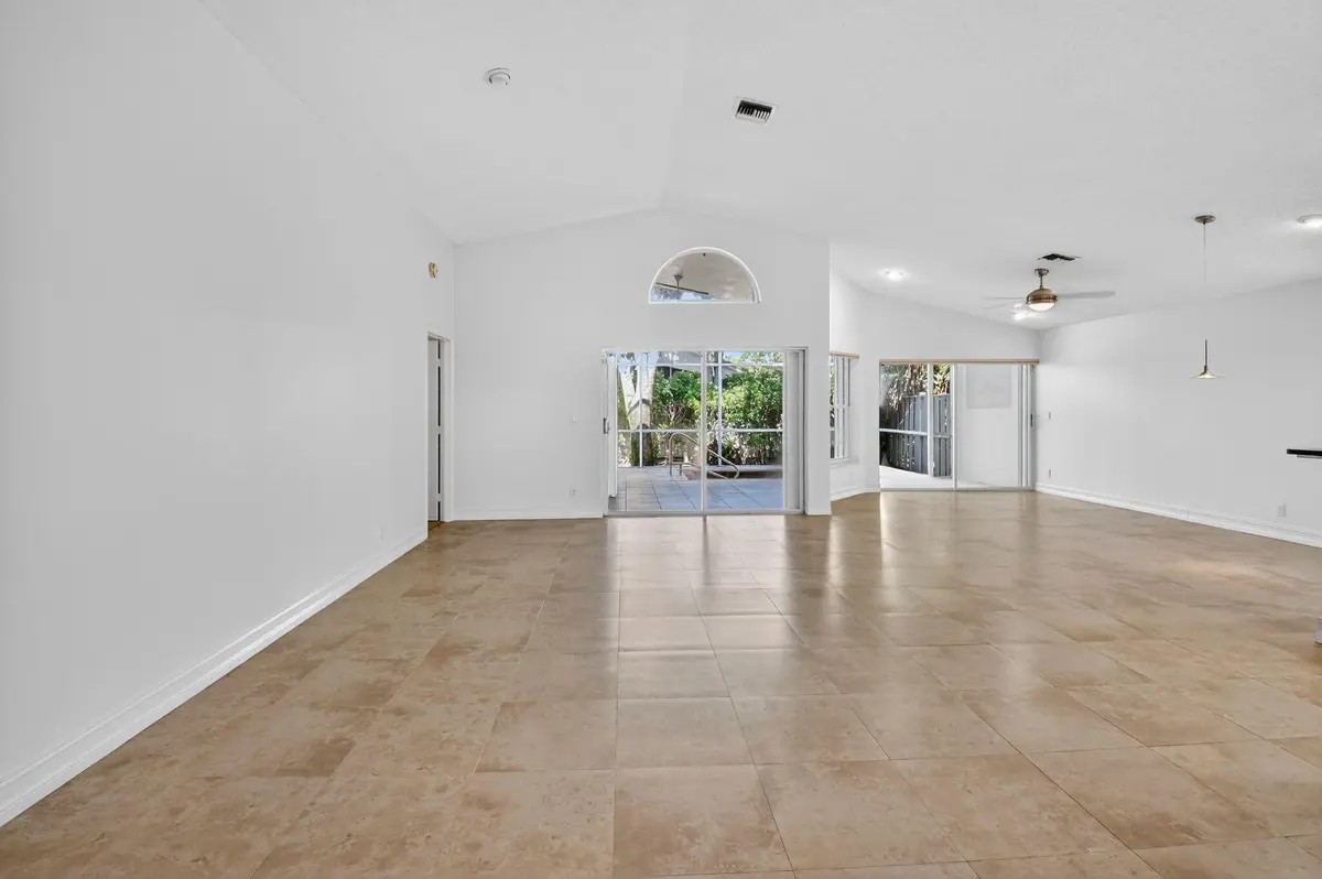 6-web-or-mls-017_DSC_5515 at 9914 Harbour Lake Circle, Boynton Beach