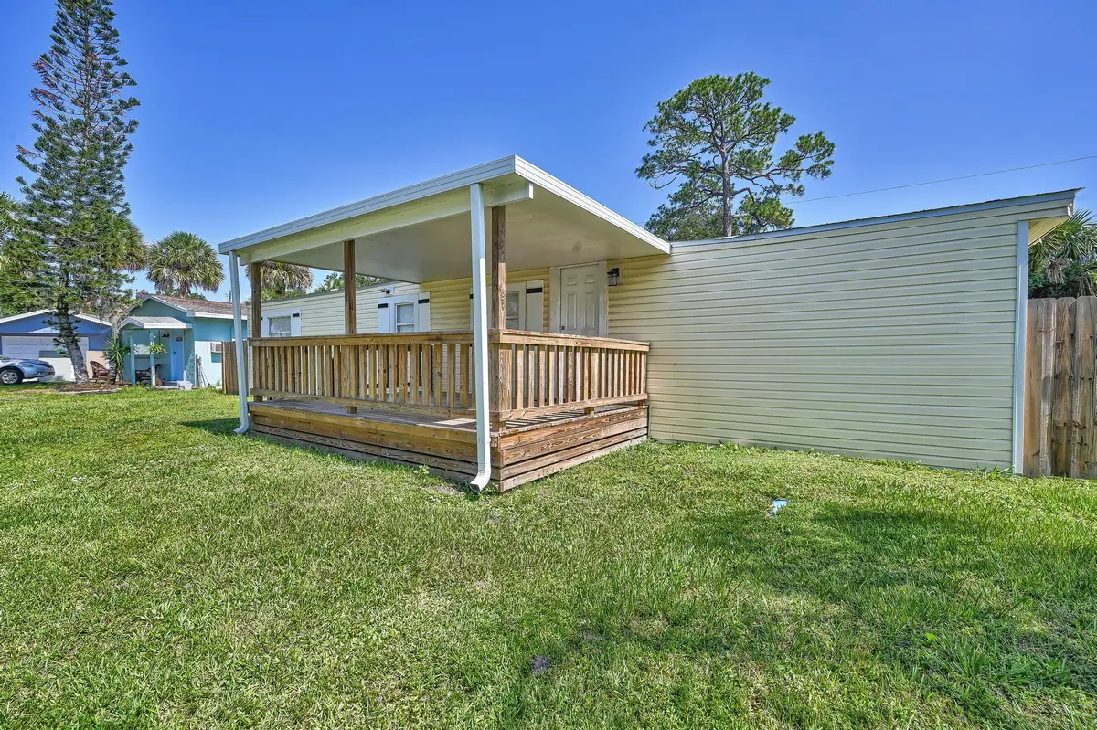 Front Porch at 5204 Deanna Lane, Fort Pierce