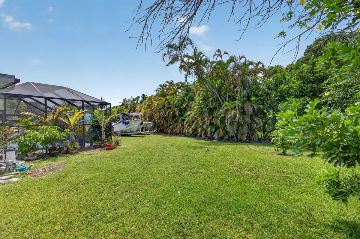 3-web-or-mls-7501-8880 at 7501 NW 6th Street, Plantation