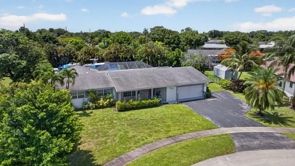 18-web-or-mls-7501- at 7501 NW 6th Street, Plantation