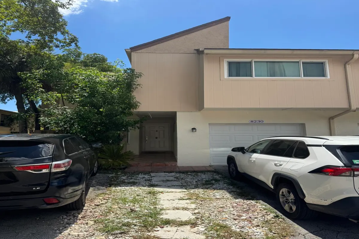 IMG_1843 at 8230 NW 9th Court 6, Plantation