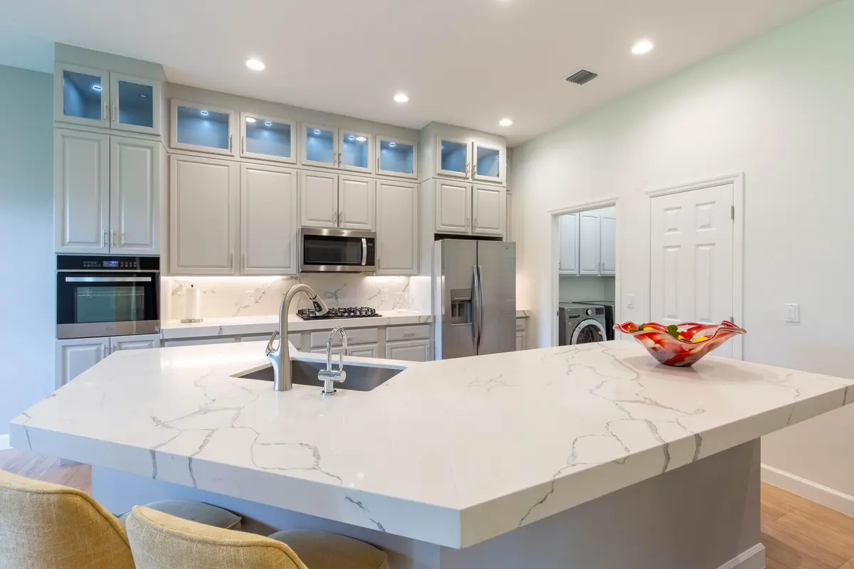 9-2 at 10429 Prato Street, Wellington