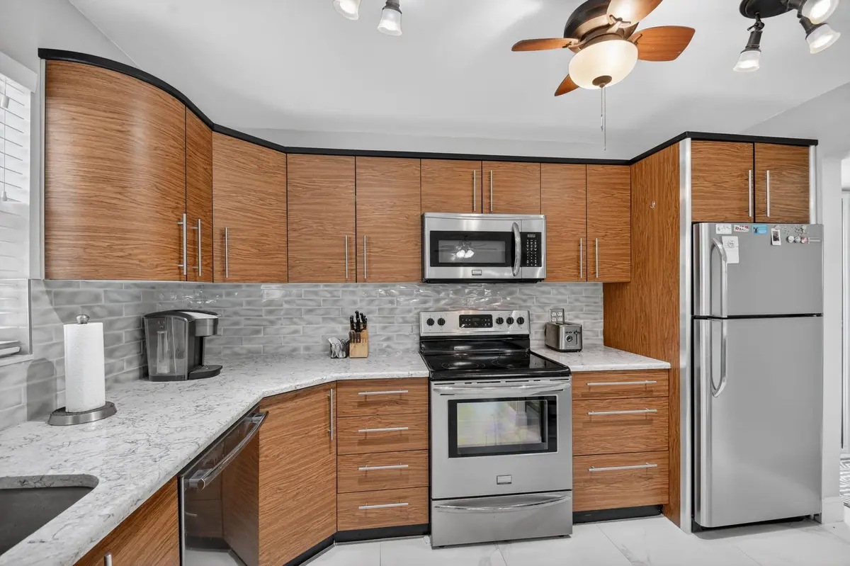 kitchen at 3601 S Ocean Boulevard 104, South Palm Beach
