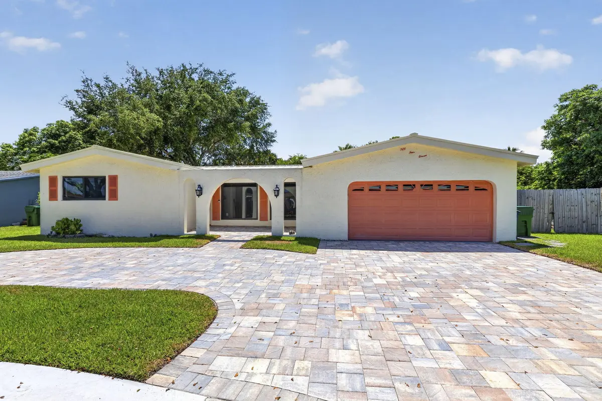 1-web-or-mls-8I8A6169 at 5411 SW 94th Avenue, Cooper City