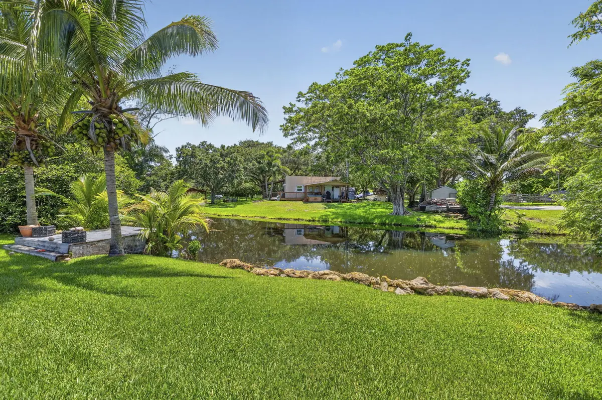 31-web-or-mls-8I8A6149 at 5411 SW 94th Avenue, Cooper City